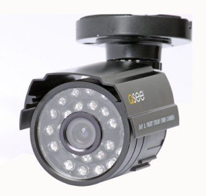 Q-See QT228-8B5-5 480TVL surveillance camera